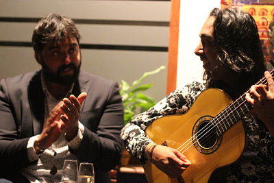 (VIDEO) David de Jacoba y Carlos de Jacoba – AlegrÃas – Noches Ãntimas en el AlmÃbar